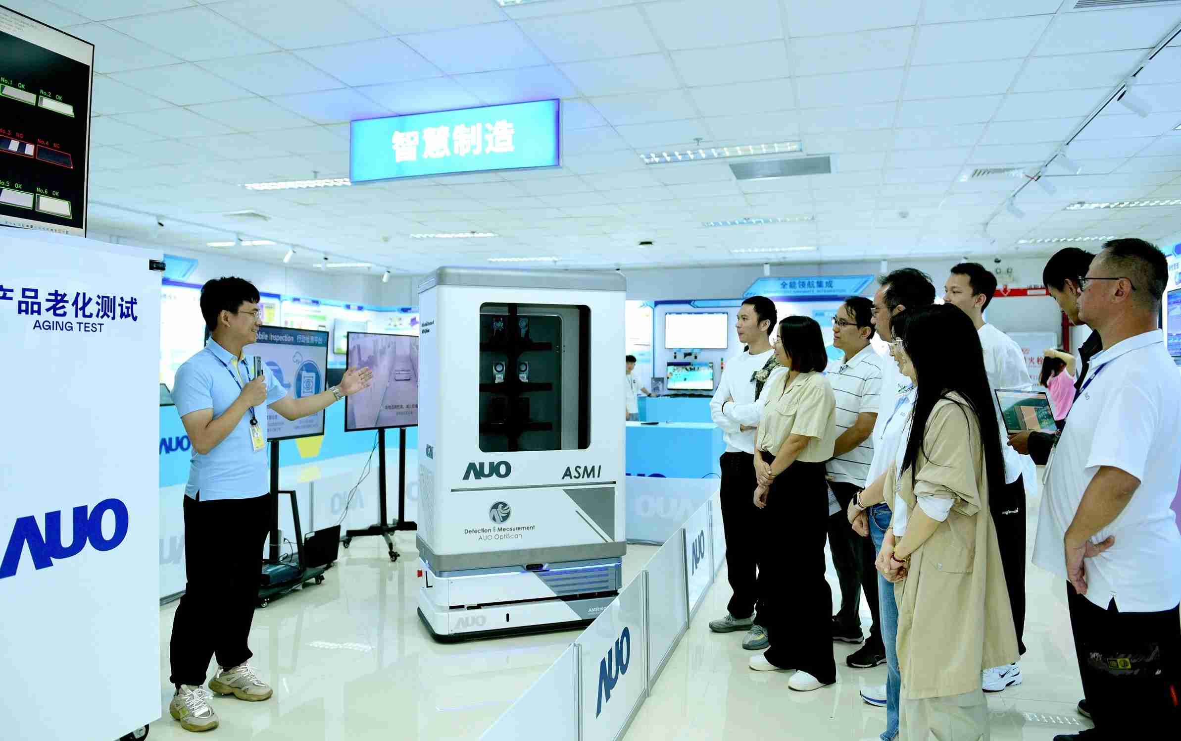 EBpay厦门将5G+ABC技术串联生产管理全流程，，，打通研发、、采购、、生管、、、、制程、、、、设备、、、、质量等产品全生命周期制造流程，，，完成数字化设计、、、智慧供应链、、智能座舱、、、全流程设备管理、、、、数据驱动优化、、、智慧在线检测、、、智慧品管等自适应生产模式升级